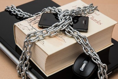 CEP TELEFONLARININ YARAR ve ZARARLARI NELERDİR?